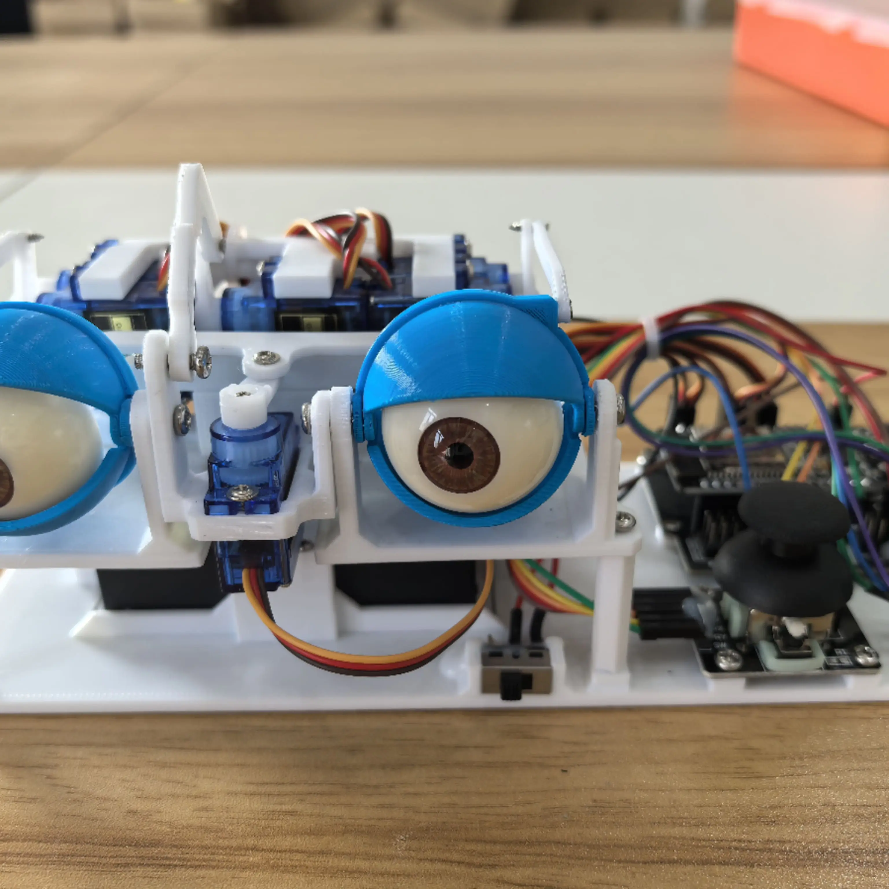 Arduino Bionic Eye Interaction Kit, Joystick und mobile APP-Steuerung – Bild 3