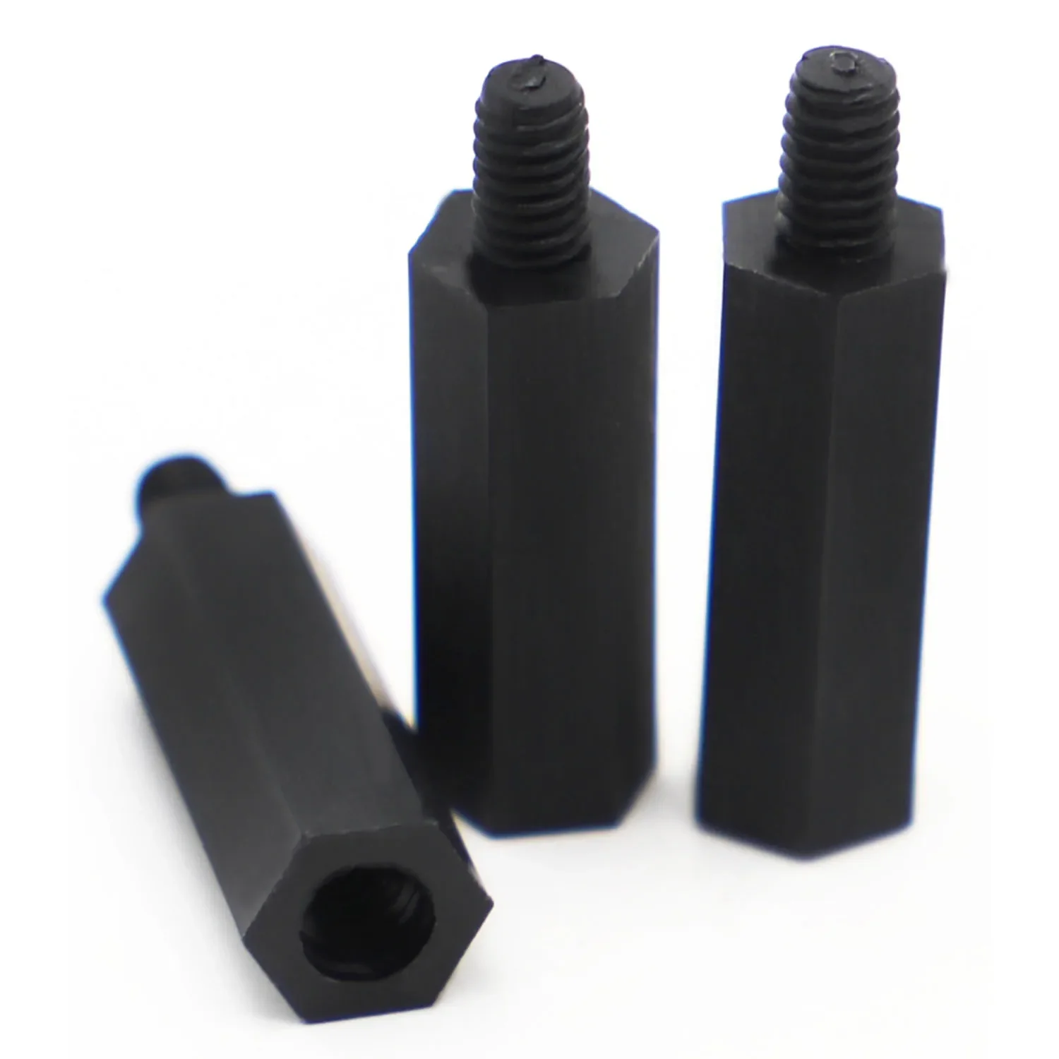 M2 M2,5 M3 M4*L+6mm Schwarzer Nylon-Abstandshalter Stecker auf Buchse Isolierter adiabatischer