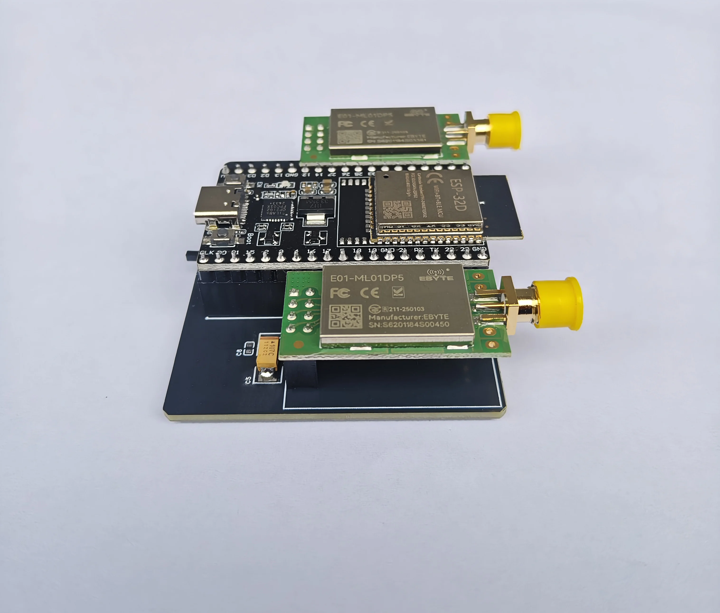 ESP32 DevKitC Entwicklungsboard NRF24L01(E01-ML01DP5) 2,4GHz – Bild 2