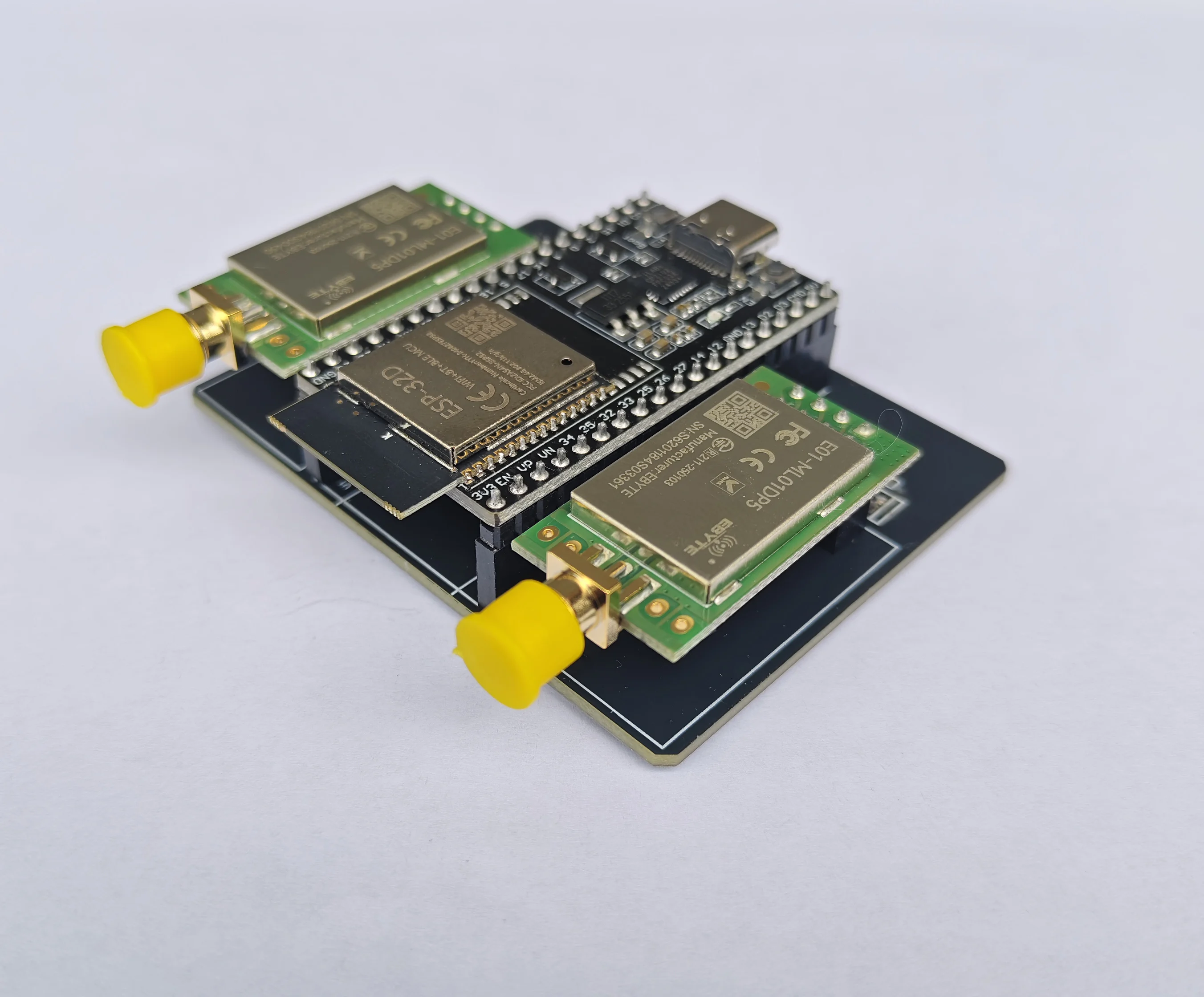ESP32 DevKitC Entwicklungsboard NRF24L01(E01-ML01DP5) 2,4GHz – Bild 3