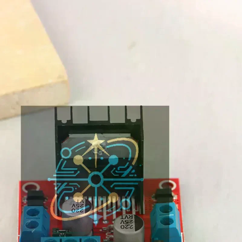 L298N DC-Motortreibermodul L298N Schrittmotor Smart Car Roboter Breadboard Peltier Hochleistungs-L298