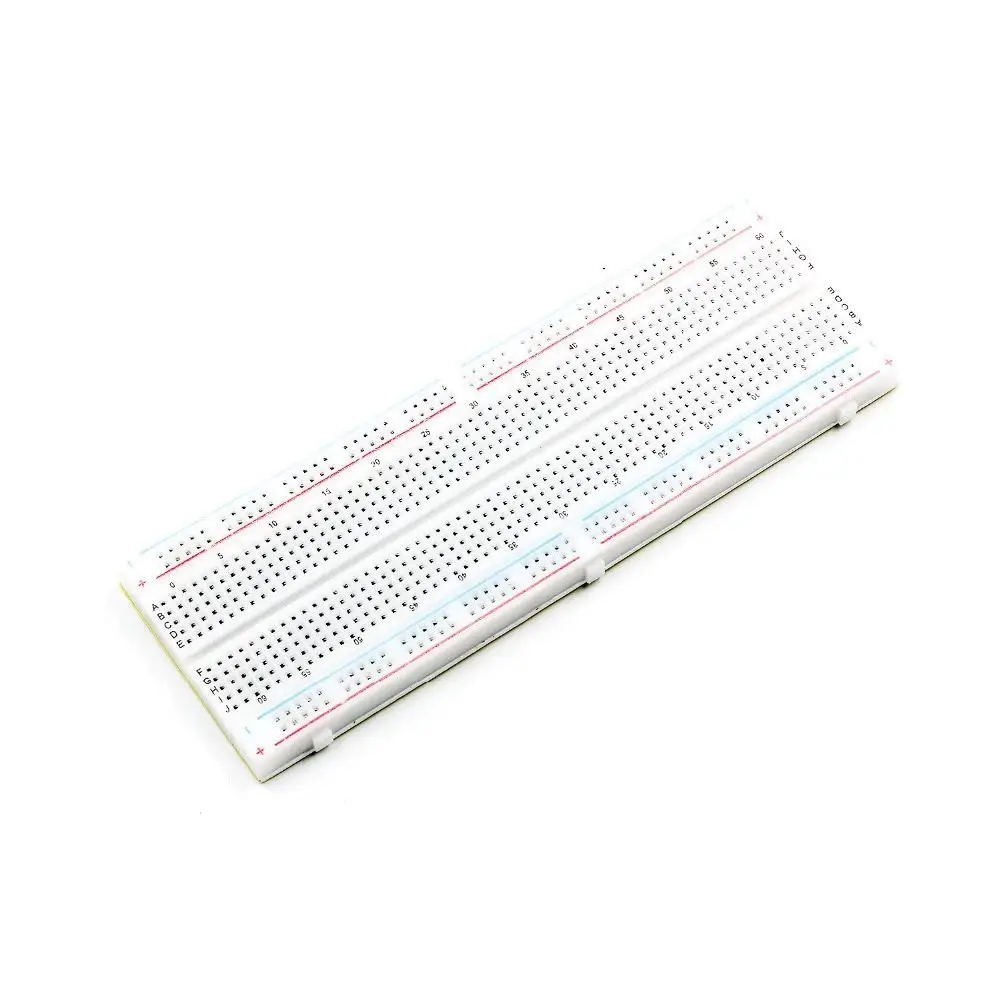 MB-102 Breadboard mit roten und blauen Kabeln: 830-Loch-Breadboard – Bild 6