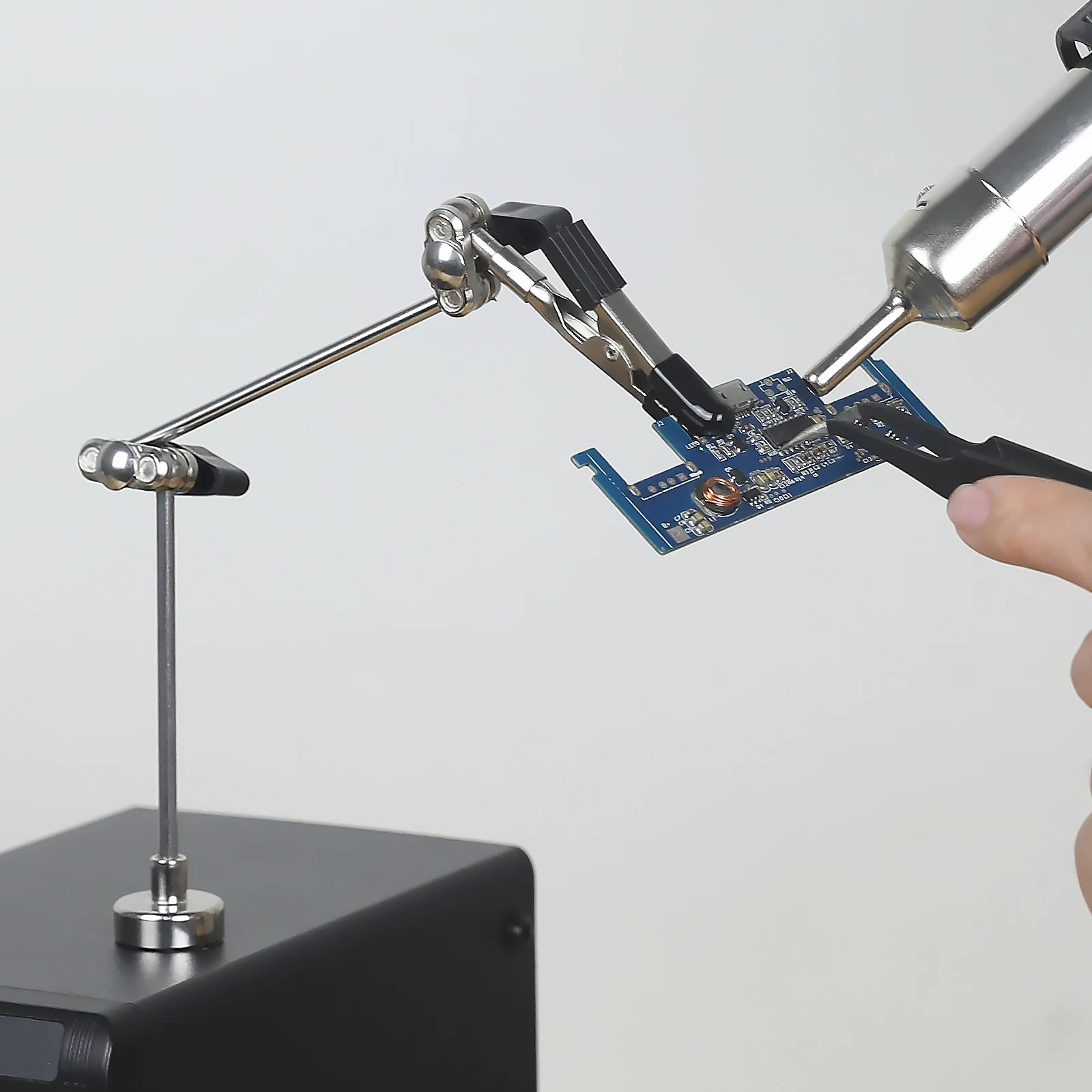 Toolour Löten Dritte Hand Helfende Hände Werkzeug mit Magnetfuß – Bild 5